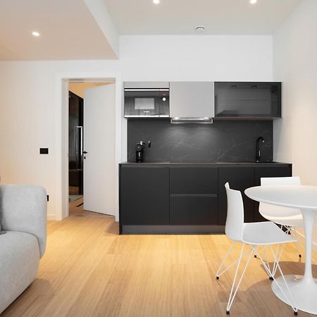Sant'Ambrogio Apartments, Reception H24 Milano Eksteriør bilde