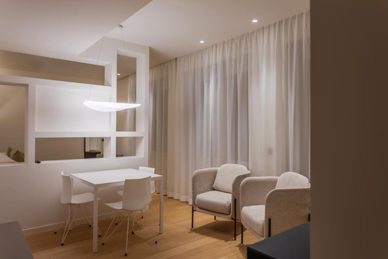 Sant'Ambrogio Apartments, Reception H24 Milano Eksteriør bilde